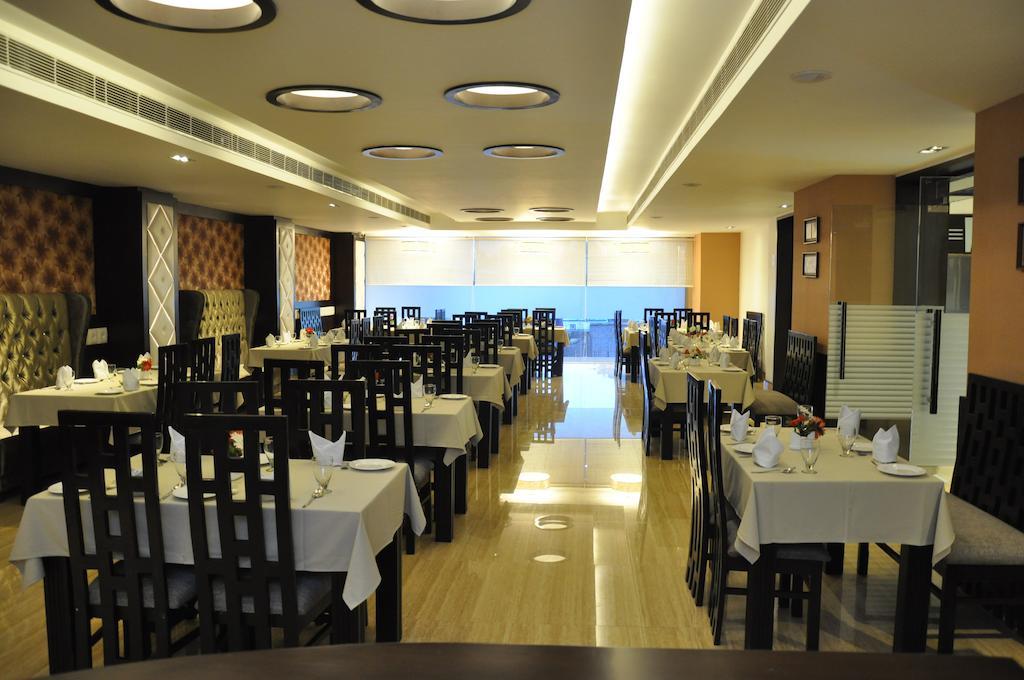 Hotel Prem Plaza Karnal Exterior photo