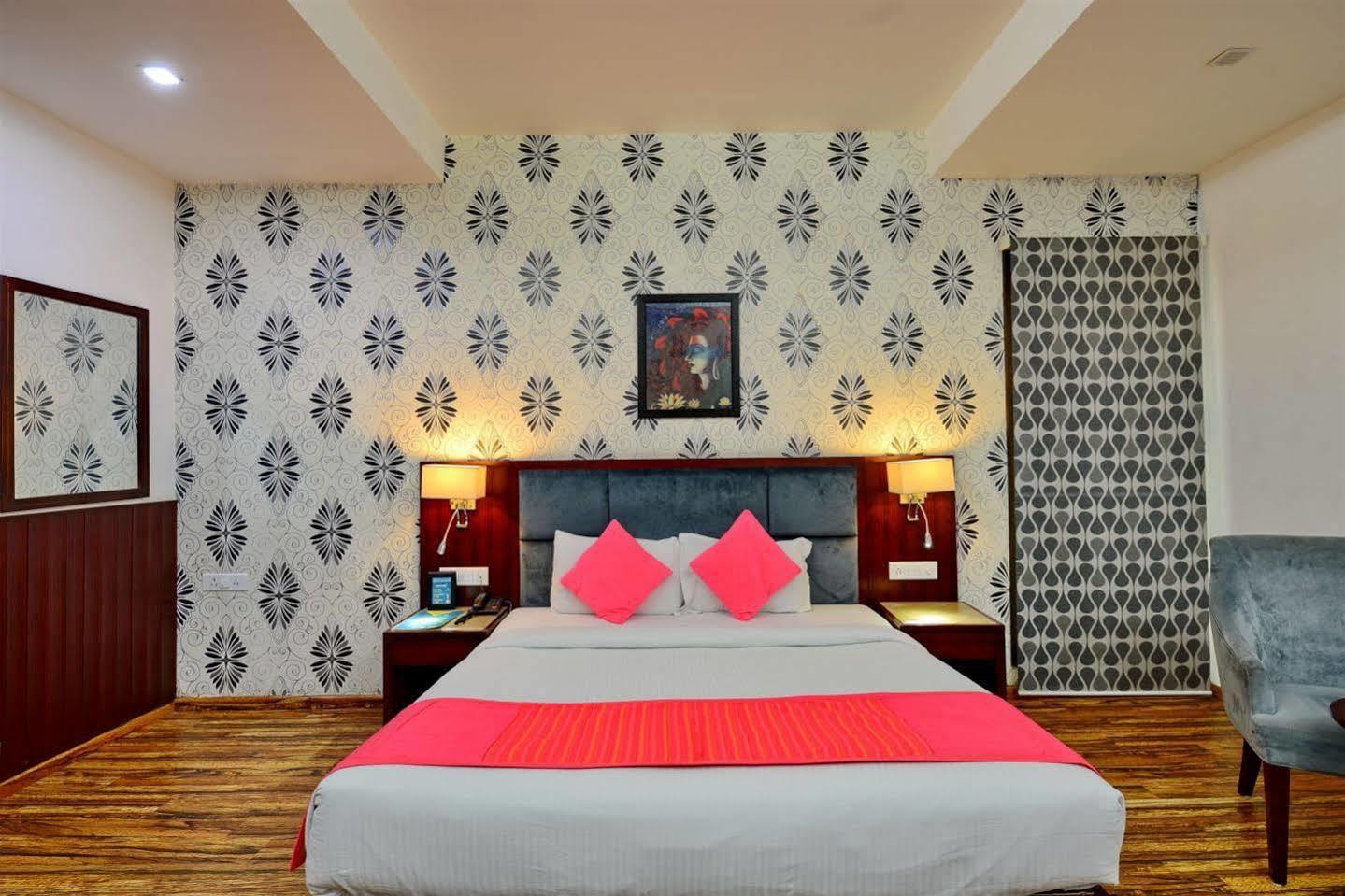Hotel Prem Plaza Karnal Exterior photo